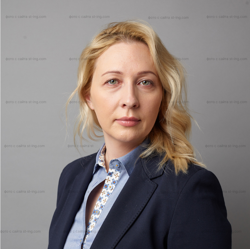 Anna  Meragian